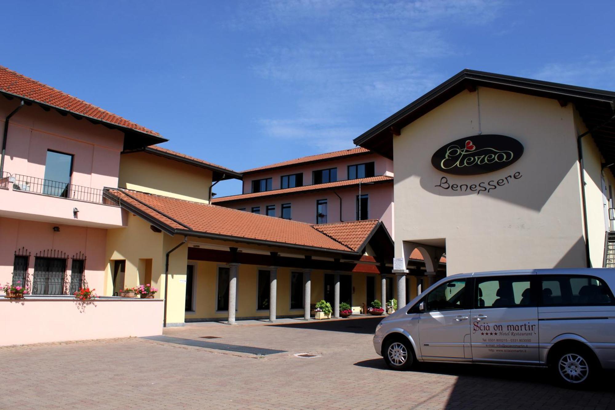 Scia' On Martin Hotel Buscate Exterior photo