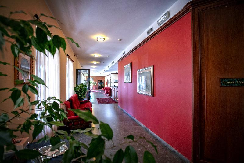 Scia' On Martin Hotel Buscate Exterior photo